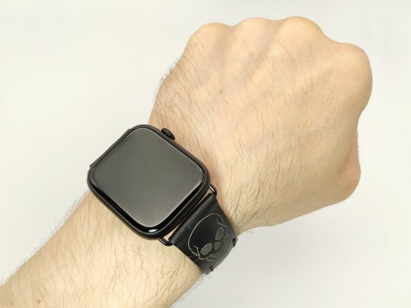 Ремешок для Apple Watch "Чёрная Метка"