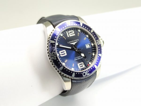 Remeshok-Longines-Hydroconquest-sinij